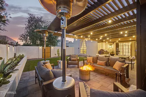 1843 E Vinedo Ln, Tempe, AZ 85284