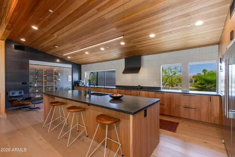 Kitchen - 2022 E Gardenia Ave, Phoenix, AZ 85020 photo 2 of 2