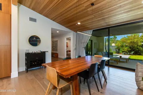 Dining - 2022 E Gardenia Ave, Phoenix, AZ 85020 photo 1 of 1