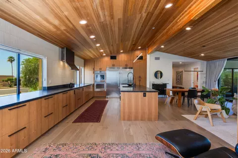 Kitchen - 2022 E Gardenia Ave, Phoenix, AZ 85020 photo 1 of 2