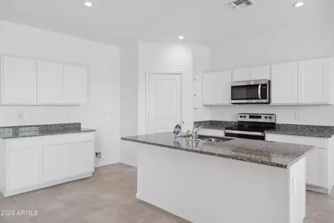 1565 E Currier Dr E, Casa Grande, AZ 85122
