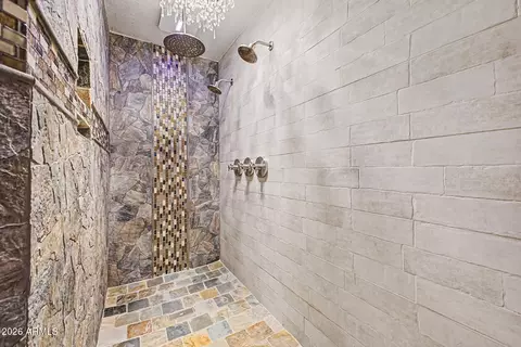 Bath - 2975 E Campbell Rd, Gilbert, AZ 85234 photo 2 of 4