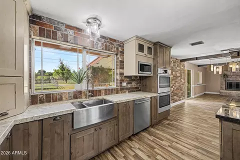 Kitchen - 2975 E Campbell Rd, Gilbert, AZ 85234 photo 2 of 4