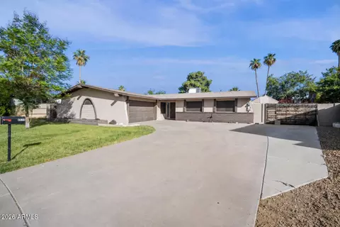 4515 W Shaw Butte Dr, Glendale, AZ 85304