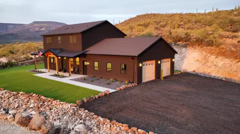 45513 N 23rd Pl, New River, AZ 85087