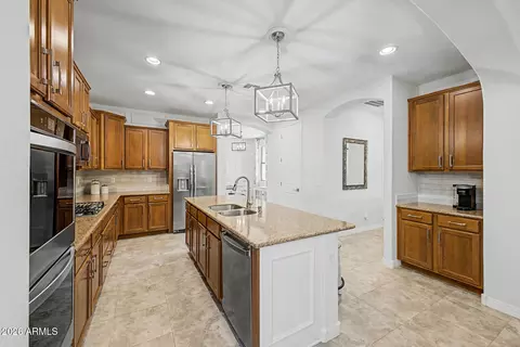 Kitchen - 10934 E Reuben Cir, Mesa, AZ 85212 photo 3 of 3