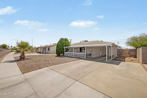 11251 W Montana Ave, Youngtown, AZ 85363