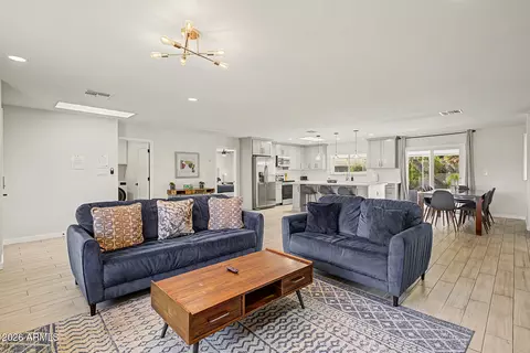 Living - 801 E Todd Dr, Tempe, AZ 85283 photo 1 of 1
