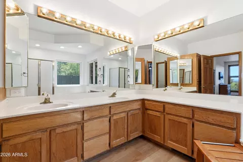 Bath - 720 E Skyway Ct, Payson, AZ 85541 photo 2 of 7