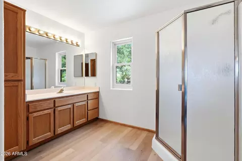 Bath - 720 E Skyway Ct, Payson, AZ 85541 photo 5 of 7