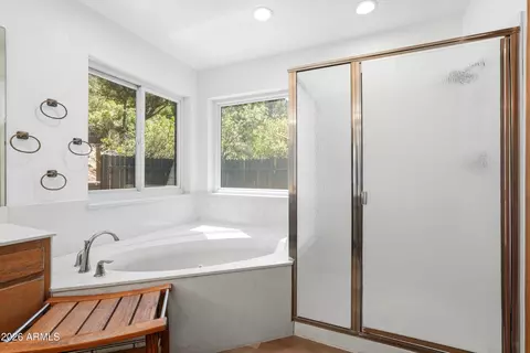 Bath - 720 E Skyway Ct, Payson, AZ 85541 photo 3 of 7