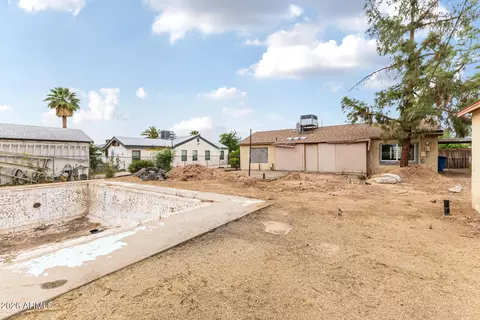 Exterior - 1423 E Coronado Rd, Phoenix, AZ 85006 photo 4 of 5