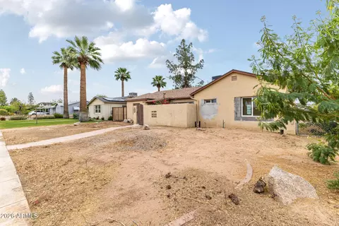 Exterior - 1423 E Coronado Rd, Phoenix, AZ 85006 photo 2 of 5