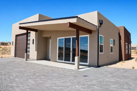 142 Dunn Dr, Page, AZ 86040