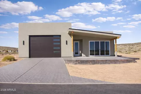 142 Dunn Dr, Page, AZ 86040