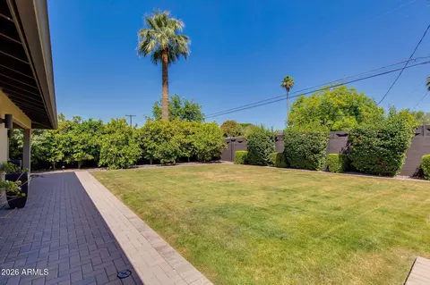 Exterior - 3312 E Glenrosa Ave, Phoenix, AZ 85018 photo 4 of 5