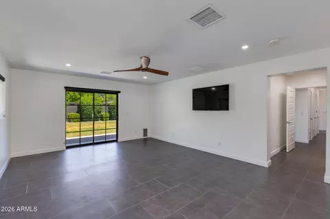 Living - 3312 E Glenrosa Ave, Phoenix, AZ 85018 photo 3 of 3