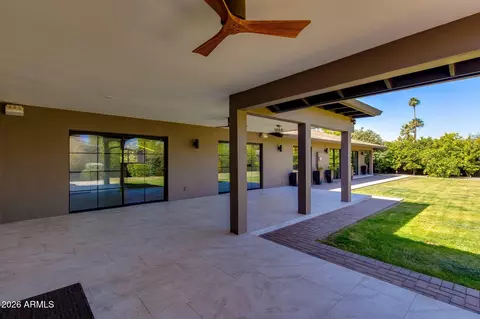 Exterior - 3312 E Glenrosa Ave, Phoenix, AZ 85018 photo 2 of 5