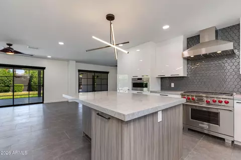 Kitchen - 3312 E Glenrosa Ave, Phoenix, AZ 85018 photo 2 of 2