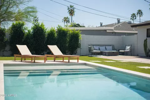 5715 N 11th Pl, Phoenix, AZ 85014 photo 9