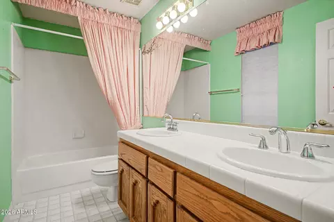 Bath - 1265 E Marconi Ave, Phoenix, AZ 85022 photo 6 of 6