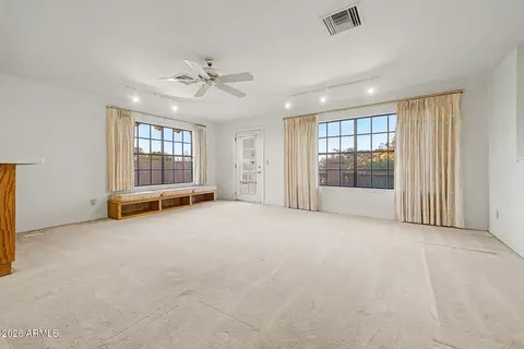 Living - 1265 E Marconi Ave, Phoenix, AZ 85022 photo 7 of 7