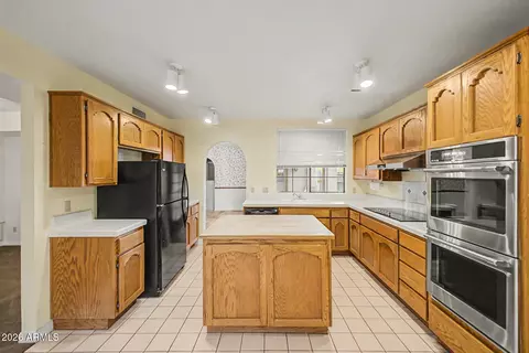 Kitchen - 1265 E Marconi Ave, Phoenix, AZ 85022 photo 1 of 5