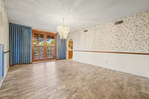 Dining - 1265 E Marconi Ave, Phoenix, AZ 85022 photo 2 of 2
