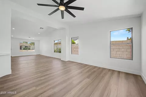 Living - 2554 E Morgan Ct, Gilbert, AZ 85295 photo 8 of 9