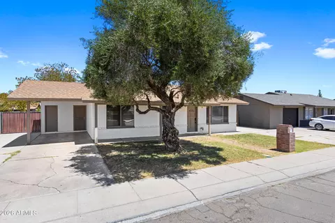 670 E Laredo St, Chandler, AZ 85225