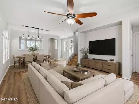 3665 E Sundance Ave, Gilbert, AZ 85297