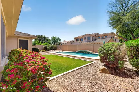 Exterior - 4101 E Woodside Way, Gilbert, AZ 85297 photo 4 of 21