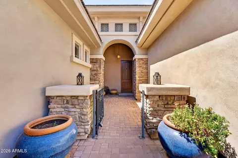 Entry Way - 4101 E Woodside Way, Gilbert, AZ 85297 photo 1 of 2