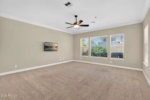 Living - 4101 E Woodside Way, Gilbert, AZ 85297 photo 2 of 9