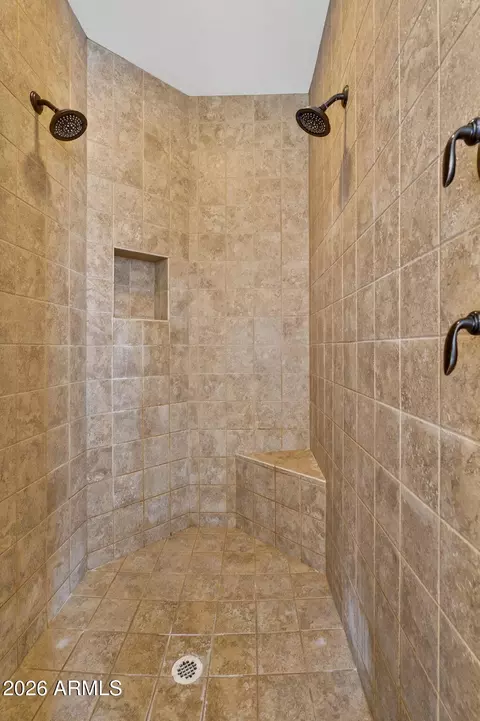 Bath - 4101 E Woodside Way, Gilbert, AZ 85297 photo 7 of 11