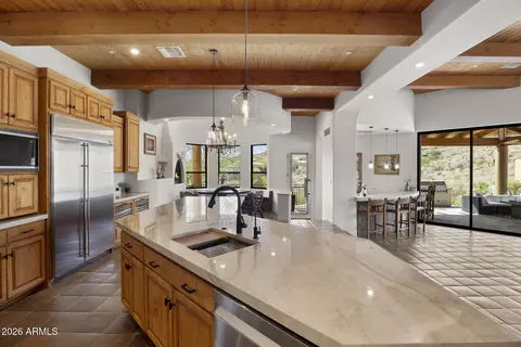 Kitchen - 14616 S 1st St, Phoenix, AZ 85048 photo 8 of 11