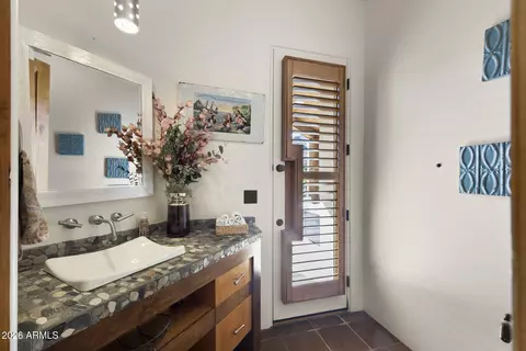 Bath - 14616 S 1st St, Phoenix, AZ 85048 photo 8 of 15
