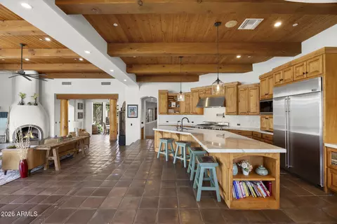 Kitchen - 14616 S 1st St, Phoenix, AZ 85048 photo 5 of 11