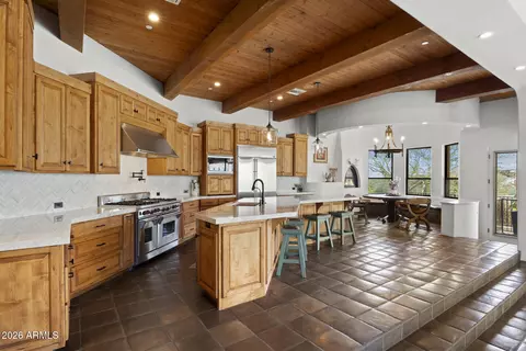 Kitchen - 14616 S 1st St, Phoenix, AZ 85048 photo 2 of 11