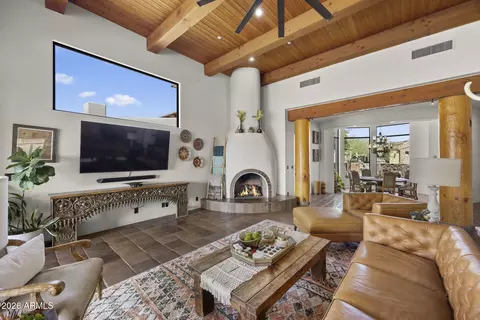 Living - 14616 S 1st St, Phoenix, AZ 85048 photo 1 of 11