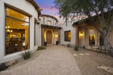 Exterior - 14616 S 1st St, Phoenix, AZ 85048 photo 9 of 19