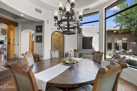 Dining - 14616 S 1st St, Phoenix, AZ 85048 photo 3 of 10