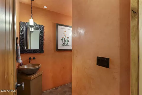 Bath - 14616 S 1st St, Phoenix, AZ 85048 photo 10 of 15