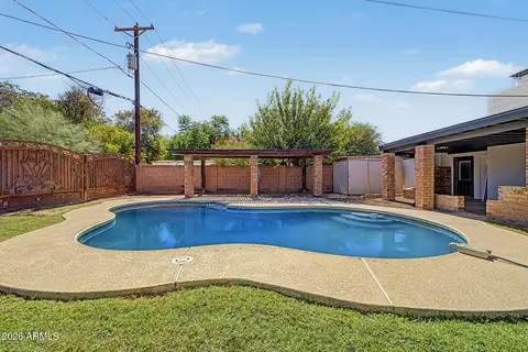 Exterior - 3043 E Cypress St, Phoenix, AZ 85008 photo 3 of 8
