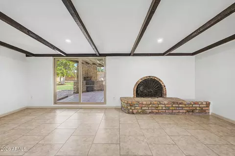 Living - 3043 E Cypress St, Phoenix, AZ 85008 photo 4 of 5