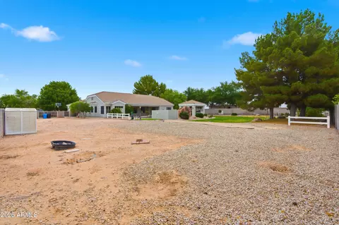Exterior - 2695 E Country Shadows Ct, Gilbert, AZ 85298 photo 15 of 19
