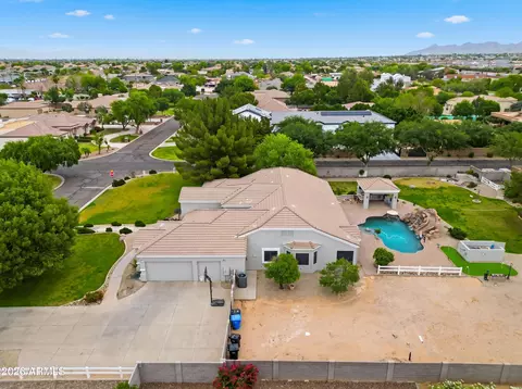 View/Area - 2695 E Country Shadows Ct, Gilbert, AZ 85298 photo 3 of 6