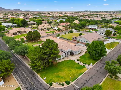 View/Area - 2695 E Country Shadows Ct, Gilbert, AZ 85298 photo 5 of 6
