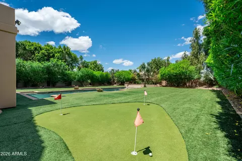 Exterior - 1442 E Catamaran Dr, Gilbert, AZ 85234 photo 7 of 28