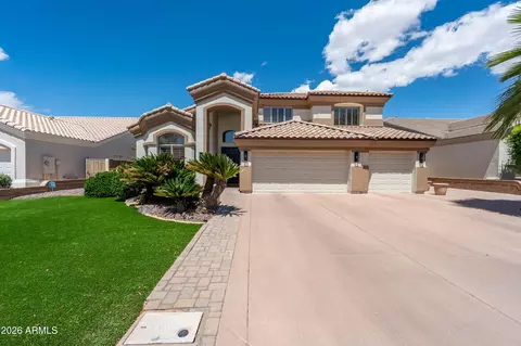 Exterior - 1442 E Catamaran Dr, Gilbert, AZ 85234 photo 4 of 28